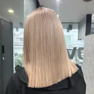 【理想のハイトーン×似合わせカット✨】カット✂️+ブリーチ2回+艶カラー+シルクケアトリートメント
