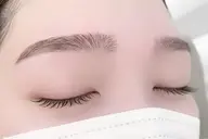 眉毛アイブロウWAX＋間引き（毛量調節）＋メイク仕上げ