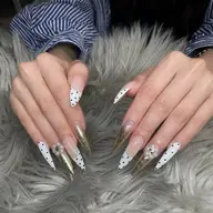 【オフあり】1センチ以上‼️の長さだし/チップスカルプ持ち込みデザイン🔥アート6本まで