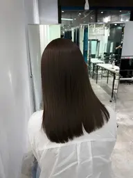10/10限定🈳縮毛矯正(ストレート)＋無料ダメージトリートメント付き✨️