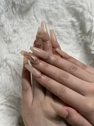 長さ出しつきワンカラー💅🏻
