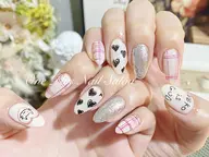 人気3🎀持ち込みデザインアートコース120分🎀ストーン・パールOK🙆🏼♀️オフ・お爪の形整え・込み