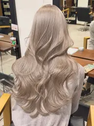 【大人気メニュー🎀ིྀ】ブリーチ🈶ダブルカラー➕髪質改善トリートメント👩🏼💞(ロング料金無し)