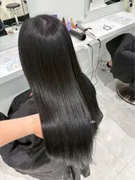 【うねり・広がりが気になる方🤍】カット+美髪縮毛矯正✨
