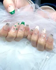 【ミニモ学割】ご新規様学割💛 💗 やり放題デザイン🩵持ち込みネイル可💞