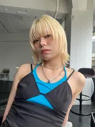【2回目以降の方限定‼️】カット+ケアブリーチ(リタッチも可)+ケアカラー+oggiottoトリートメント