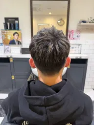 🤩メンズ限定🤩カット+ブリーチ+カラー　​〜​鮮やかでおしゃれな髪色へ​〜​