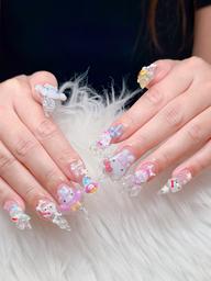 10本長さだし👏👏持ち込みデヤイン🎀パーツ付け放題💝