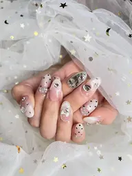 練習モデル💝ジェルオフ無料💝ゴージャス持ち込みやり放題🎀 パーツつけ放題