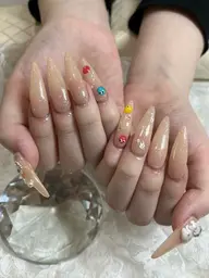 大人気🍓🎀《チップ長さ出し》5本乗せ放題(ケア込)