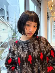 似合わせカット✂️(ショート・ボブ)お顔や骨格診断をして絶対的な似合わせ トリートメント付き