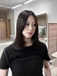 【女性/ご新規】小顔似合わせ ミディアム レイヤー