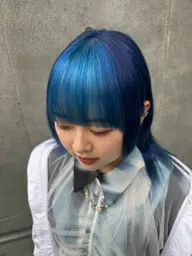 😎ご新規様限定😎デザインカット➕ケアブリーチカラー(※ダメージを94%カット) ➕艶トリートメント