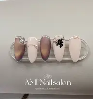 ハンドネイル🉐 モーヴブラウンのマグネットに✖️アイボリブラックローズ🌸自爪オフケア込み🌟お好みのカラー変更可能✨