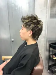 【周りと差をつけたい方必見👀】似合わせカット+メッシュ