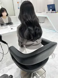 【💕大注目の髪質改善トリートメント💕】カット➕上質カラー➕髪質改善トリートメント➕炭酸スパ🤍