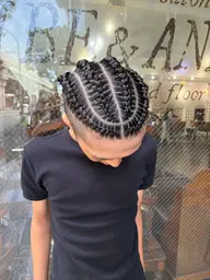 コーンロウ特殊ヘア🔥