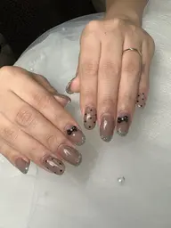 おまかせデザイン
ワンホン・ちゅるん・オフィスネイル