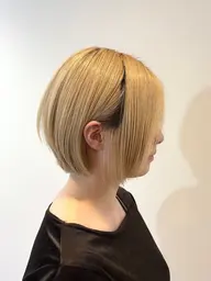 【ケアブリーチ使用‼️】ブリーチカラー＋バイカルテトリートメント