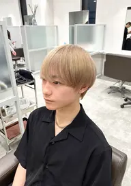 カット+ブリーチ+カラー+トリートメント ¥15000