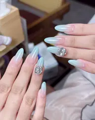 【自爪】＋グラデーションネイル