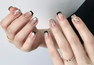 💗クリアフレンチ+ドットネイル🍒自爪ジェルオフ込みマグネット追加+500円