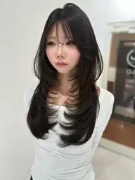 小顔見せ🩷韓国風レイヤーカット🩷