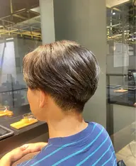 【メンズ】ハイライト➕カラー➕カット無料‼️
