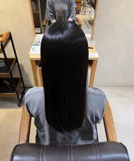 【日にち限定🌿】酸性ストレート＋似合わせカット✨艶髪ストレート