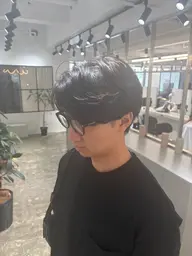 メンズカット✂︎+ダウンパーマ🇰🇷+うる艶トリートメント(フェード❌)