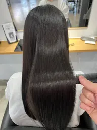 カット💇🏼♀️✨ +美髪縮毛矯正+🌱Aujua 4stepトリートメント🫧