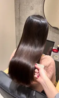 Premium艶髪ストレート(縮毛矯正)+カット🪽✨️