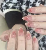 🍒【オフ込み】😊.                              大人気チークネイル（持ち込みデザイン）