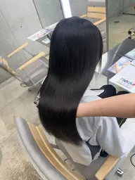 【☔️梅雨前にうねり解消☔️】メンテナンスカット➕縮毛矯正💇‍♀️✨