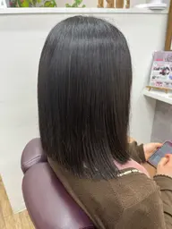 ミディアムレディースカット