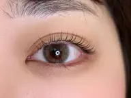 🌷まつ毛パーマ➕高級blackケラチントリートメント🌷Cカールのナチュラルなデザイン🫧集中ケアでツヤまつ毛に✨