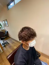 カット、パーマ(全種類可能)