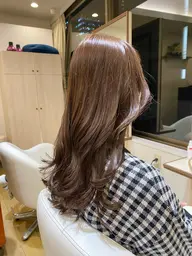 女性限定✨オススメ✨【似合わせカット】+【ブリーチなしミルクティーベージュ透明感カラー(トリートメント成分配合)】