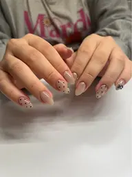 【Jrネイリスト】オフあり4本アート🍓