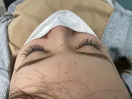 【最新技術✨オイルクレンジングも🆗💕LEDボリュームラッシュ400本👀】