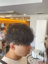 【メンズ】　骨格矯正カット＋扱いやすいパーマ＋トリートメント