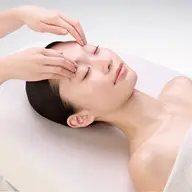 【ご褒美ケア】透明感美肌スペシャル巡りケア＋美脚リンパ✨AI肌分析付