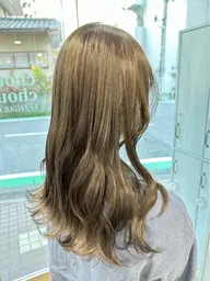 【🤍8月限定🤍】似合わせカット🪄︎︎+髪質に合わせたシャンプー、トリートメントで艶髪に🎀