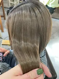 ☁️バレない酸性縮毛矯正+似合わせカットでツヤツヤ髪に💕