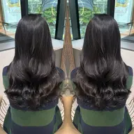 💕就活生おすすめ💕カット✂️➕低ダメージ暗染めカラー➕内部補修トリートメント
