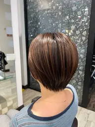 【伸びてきた白髪が気になる方へ】カット＋白髪染めリタッチ