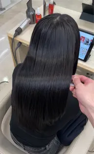 【透け感のある暗髪カラー🫧】カット＋ワンカラー＋高保湿トリートメント✨
