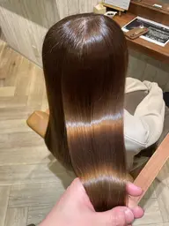 ツヤツヤの褒められる髪に髪質改善カラーエステフルコース【カット+カラー+髪室改善ヘアサプリメント+超音波トリートメント】