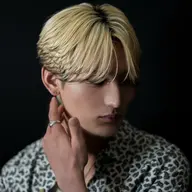 メンズカット+ブリーチ+エンドカラー平日12時〜土日祝11時〜
