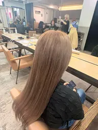 根元が気になる方必見👀✨リタッチカラー❣️(グレーカラー、ファッションカラー当日ご相談でもOK💕👌✨)